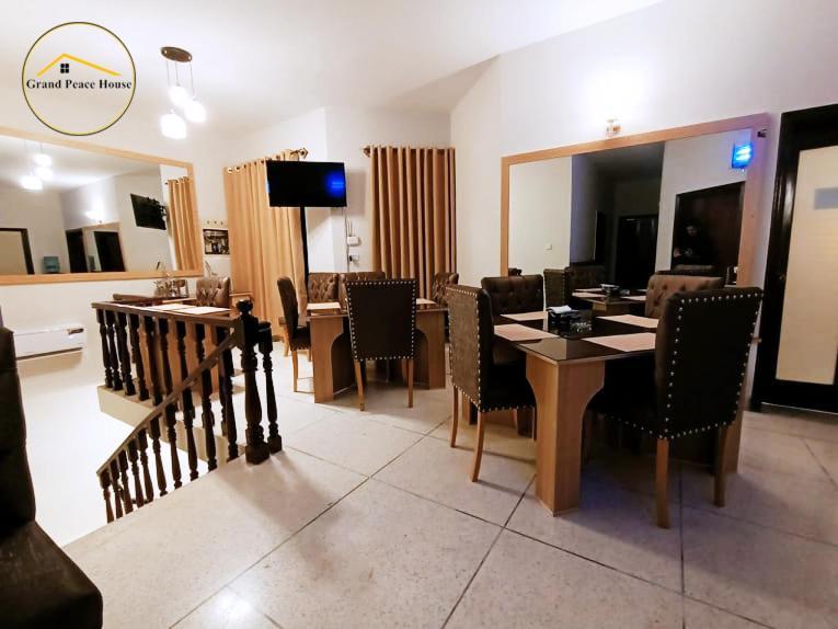 Grand Peace House II Bed & Breakfast Исламабад Екстериор снимка
